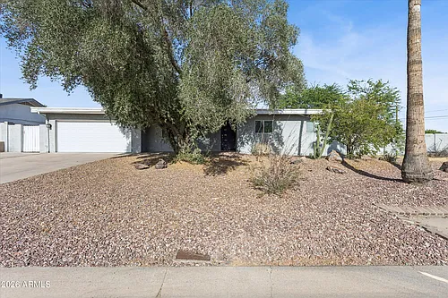 13801 N 56th Pl Photo 1