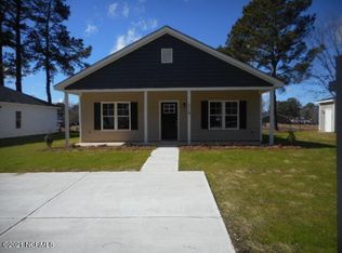 202 Austin B St, Four Oaks, NC 27524