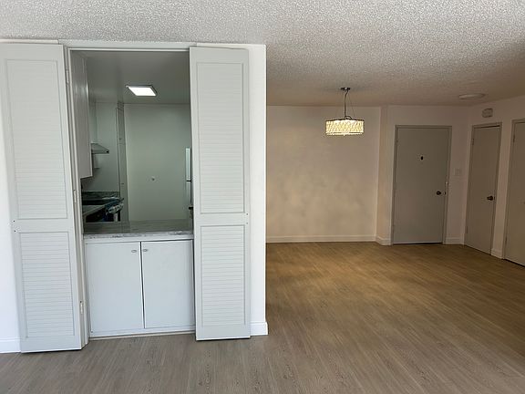 3rd image of 234 Elm St APT 109