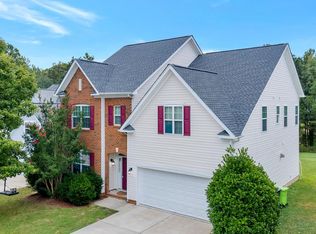6316 Sparkling Brook Dr, Raleigh, NC 27616