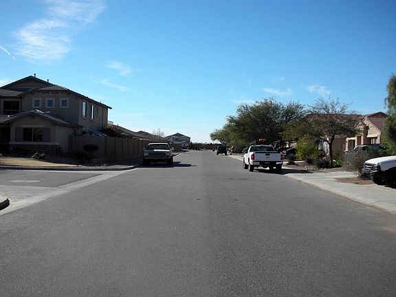 4th image of 38046 N Bonnie Ln