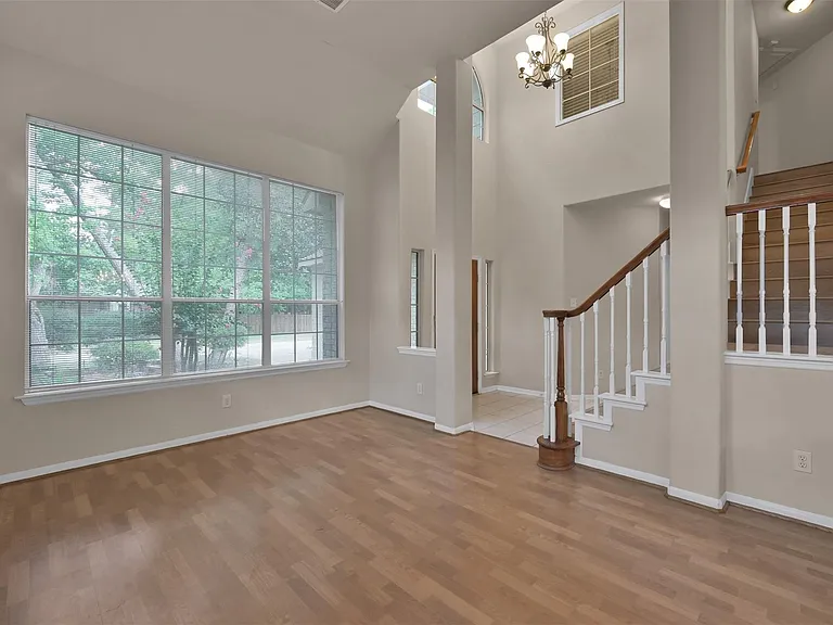 30 Hidden Meadow Dr — Photo 4