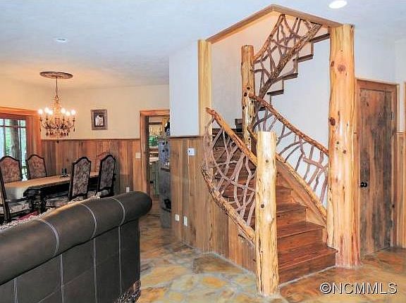 Laurel and Poplar staircase