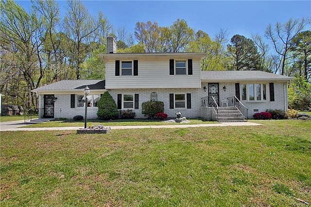 1st image of 21325 Sparta Dr