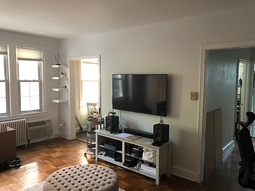 4471 Macarthur Blvd NW #101 Photo 1