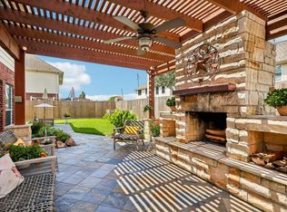 3914 Conroe Lake Ct, Pearland, TX 77581