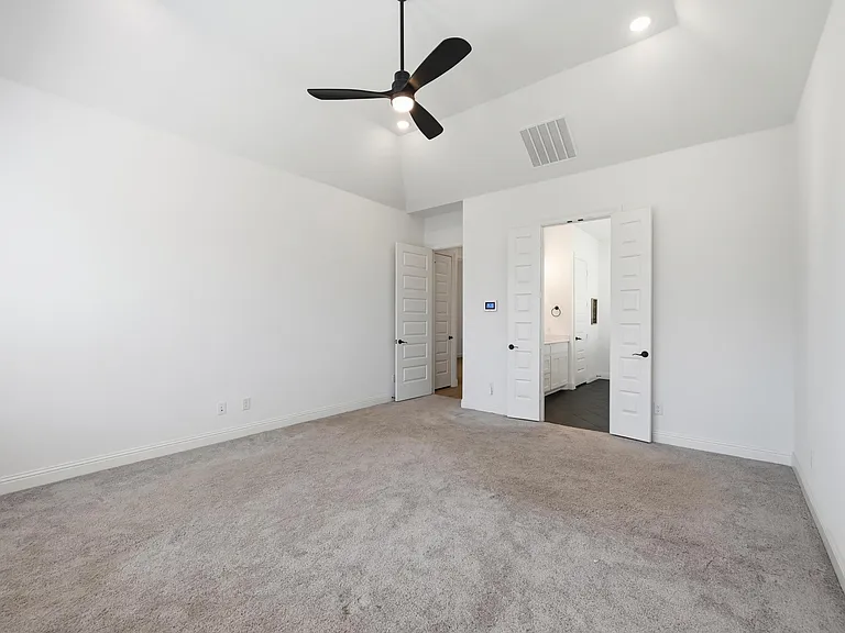 513 Fieldstone Ln — Photo 17