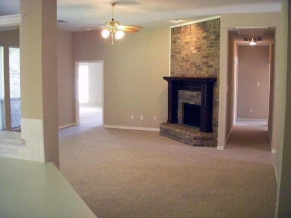 2nd image of 502 Baltusrol Cir