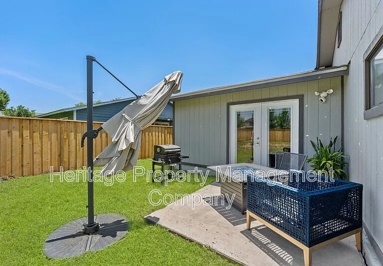 6715 Hickory Springs Dr — Photo 26
