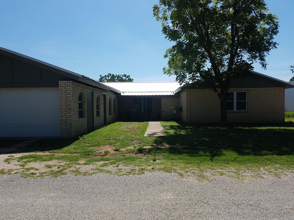 1st image of 104 Cottonwood Dr