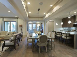 100 S Orange Grove Blvd #103, Pasadena, CA 91105