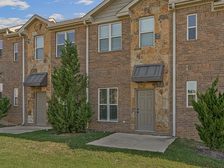 Outside Patio View| 2 Bed 2.5 Bath | The Cabernet