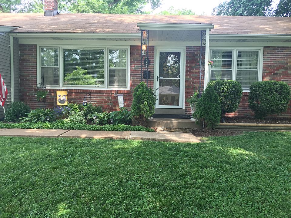 345 Aubuchon St, Florissant, MO 63031 Zillow