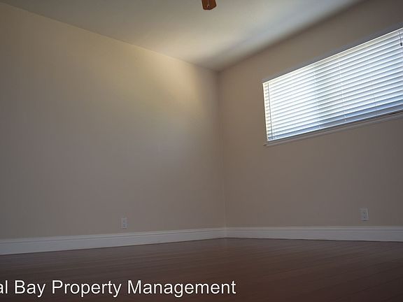 5th image of 949 Villa Ave APT 8