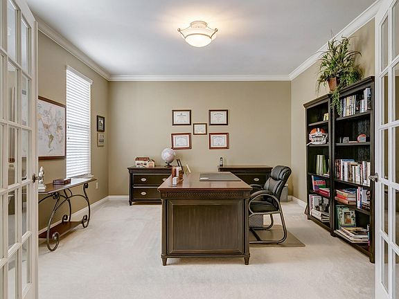 5th image of 1549 Garden Valley Dr