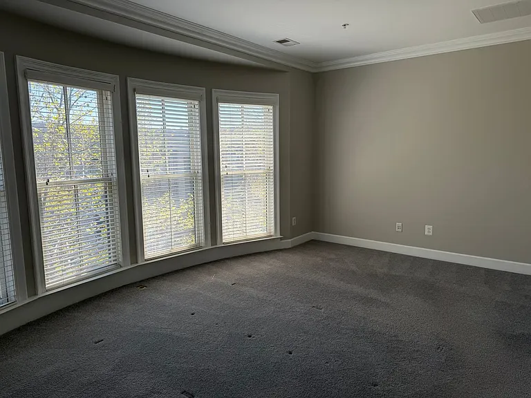 12460 Ansin Circle Dr — Photo 21