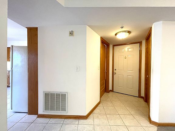 3rd image of 9410 Melvina Ave APT 2NW