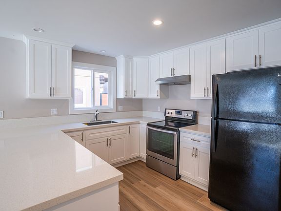 2nd image of 1413-1421 1/2 N Obispo Ave #1421-A