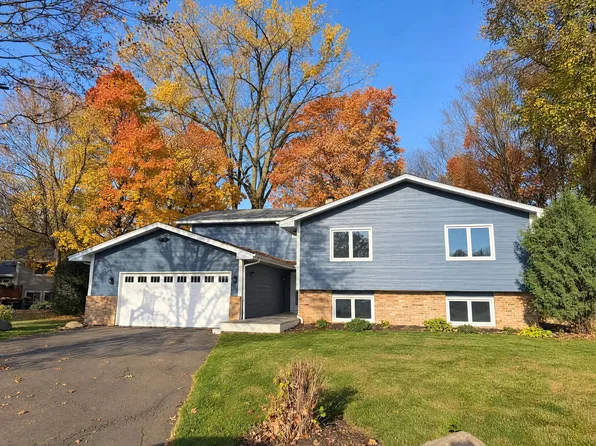 1645 Ranier Cir, Minneapolis, MN 55447