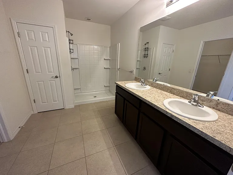 3488 Acapulco Cir — Photo 19