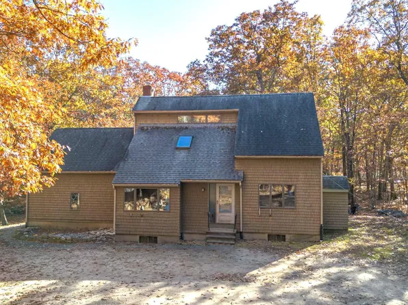456 Hall Road, Barrington, NH 03825