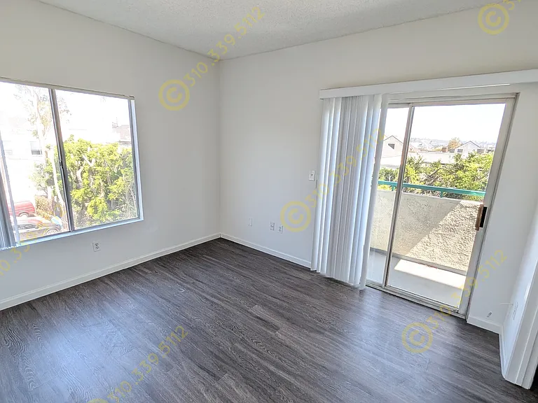 10144 National Blvd #208 — Photo 16