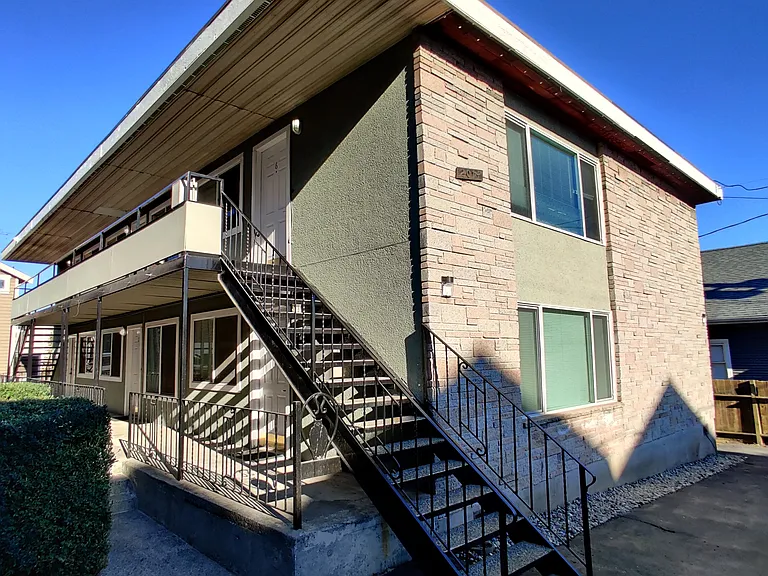 2014 W Bertona St #7 — Photo 9