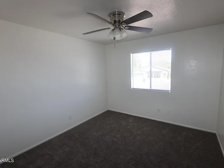 7610 N 61st Ave #7610 — Photo 13