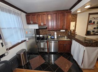 146 Freeman St APT 2R, Brooklyn, NY 11222