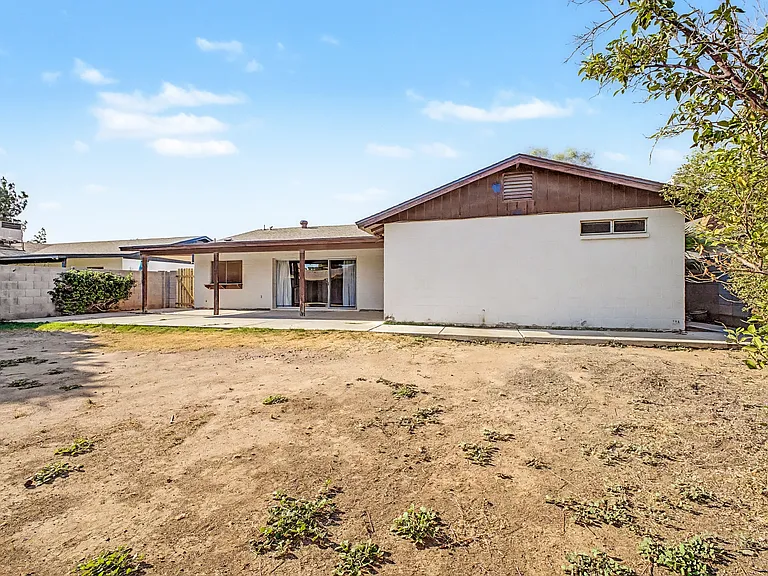 5733 W Mescal St — Photo 34