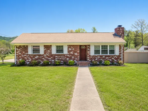1700 S Forest Dr, Knoxville, TN 37920