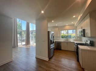 6143 Fountain Ave #101, Los Angeles, CA 90028