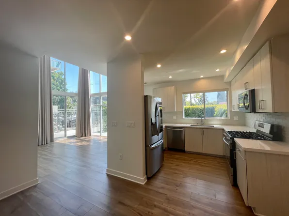 6143 Fountain Ave #101, Los Angeles, CA 90028