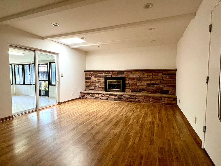 3708 Mauney Ct — Photo 8
