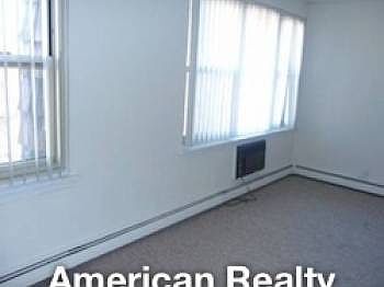 2nd image of 3700 N Pine Grove Ave #2