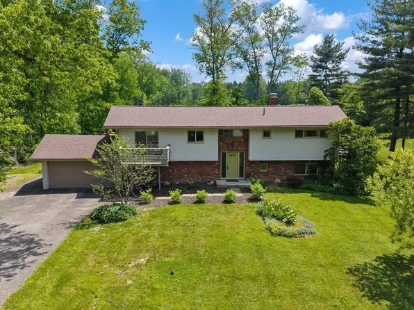 7280 Hollandia Dr, Westerville, OH 43081