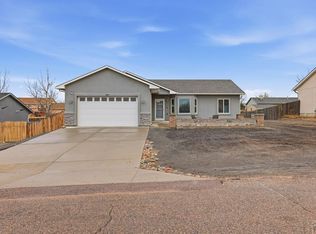 830 S Blakeland Dr, Pueblo West, CO 81007