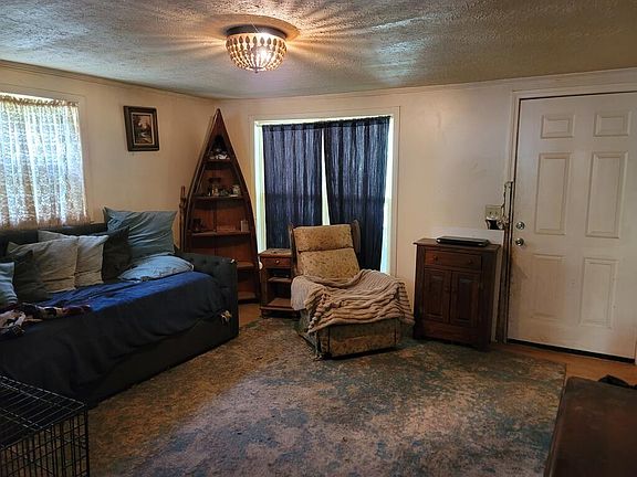 2nd image of 2054 Wildcat Rd