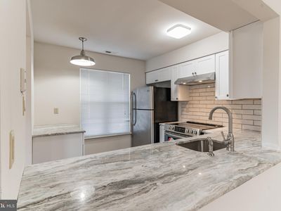 447 Thornwood Dr #B, Mount Laurel, NJ, 08054