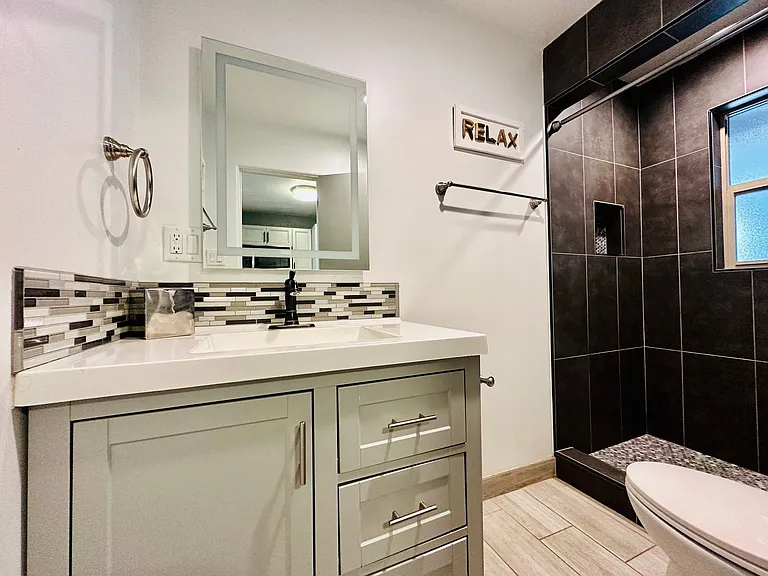 51 N Euclid Ave — Photo 12