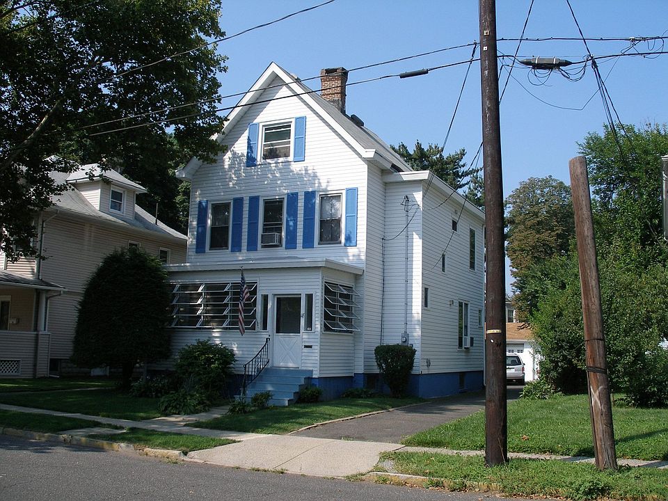 18 Spruce Street