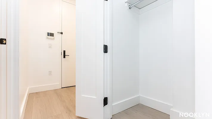 Rented by Nooklyn NYC LLC | media 6