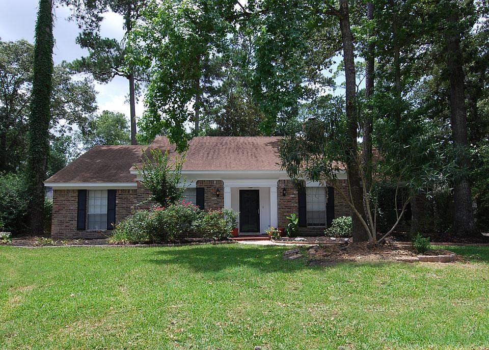 1st image of 3222 Redwood Lodge Dr