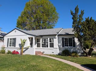 16811 Halper St, Encino, CA 91436