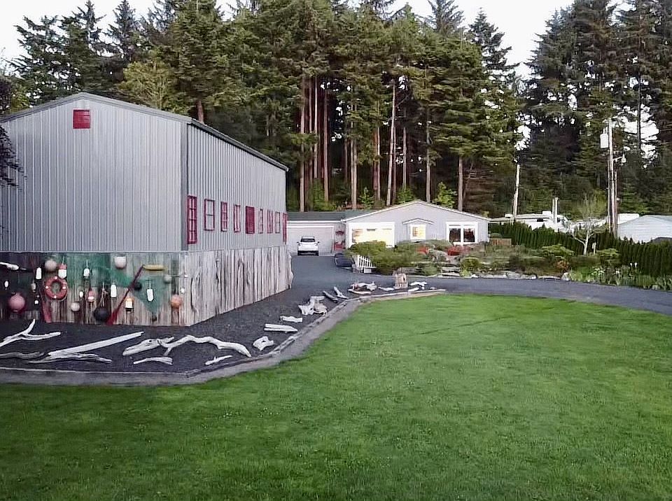 1st image of 92158 Cape Arago Hwy