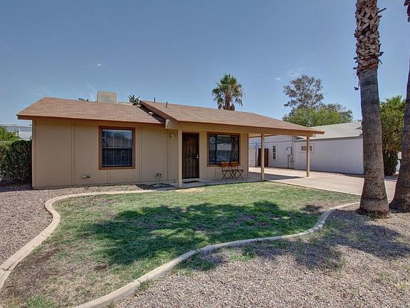3rd image of 2032 W Obispo Ave