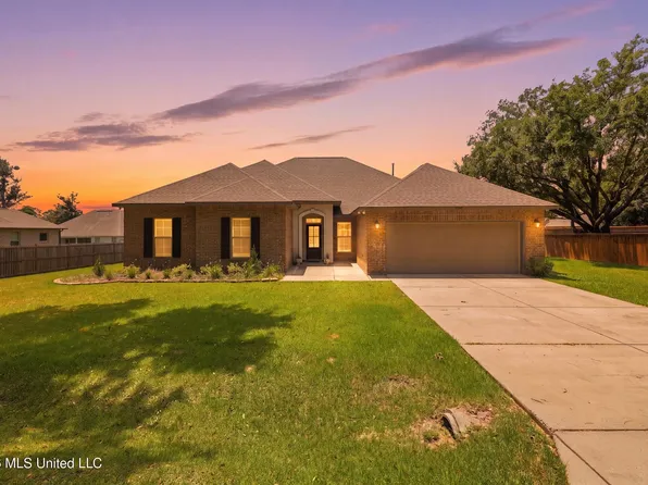 12083 Doc Sheffield Rd, Gulfport, MS 39503