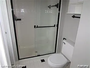 42106 Gladwin St — Photo 13