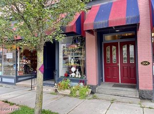 208 Main Ave APT 5, Hawley, PA 18428