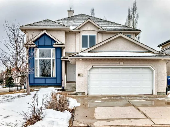 202 N Hamptons Gdns NW, Calgary, AB T3A 5X4